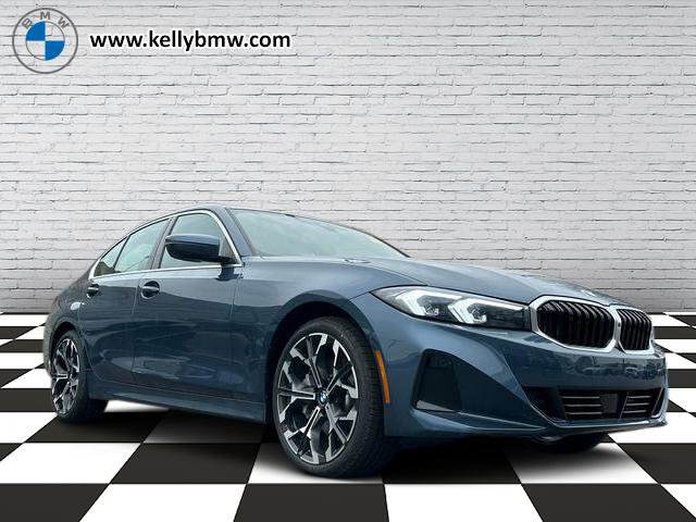 New 2026 BMW 330i xDrive Sedan w/ Premium Package