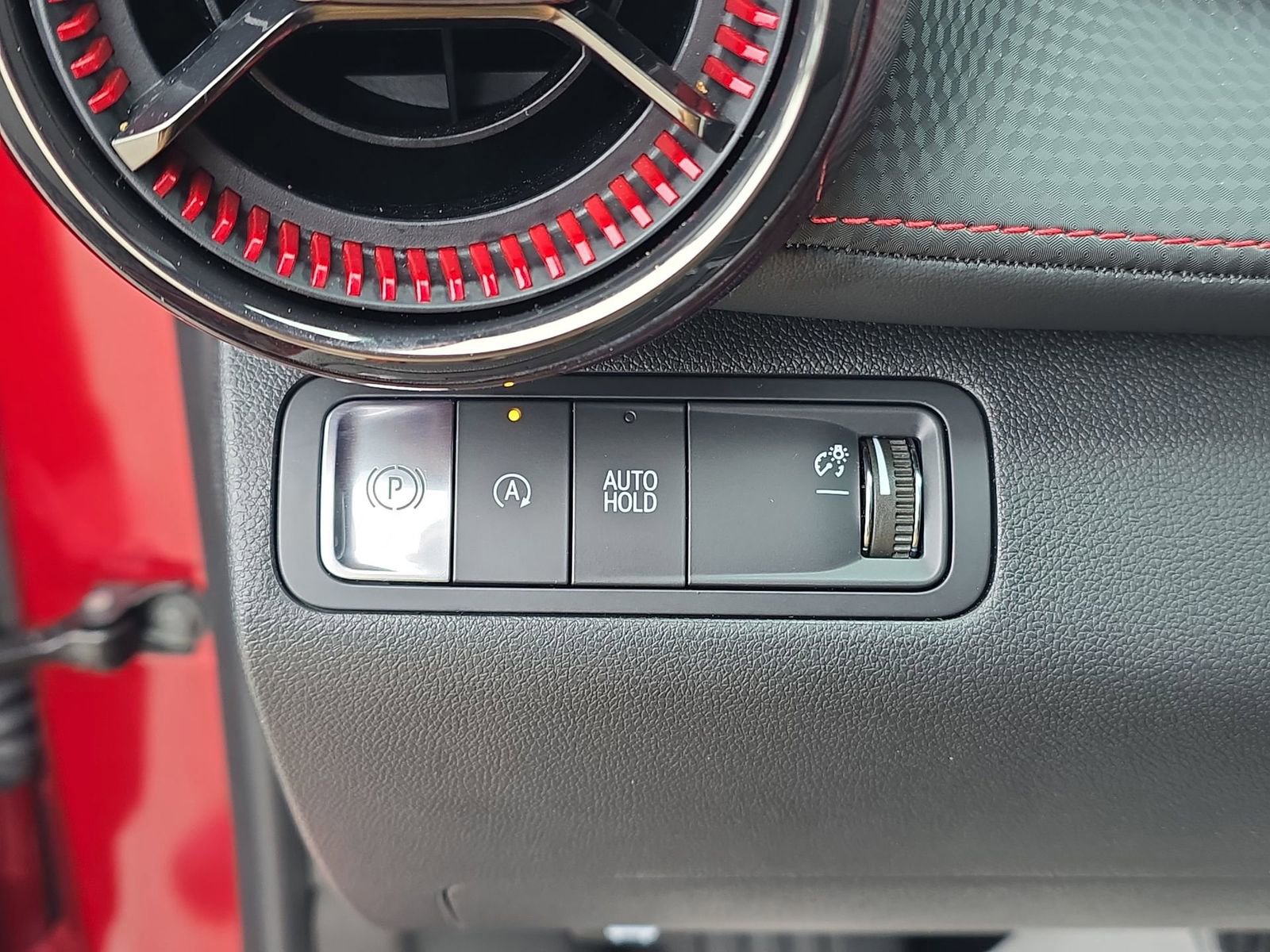 Used 2025 Chevrolet Equinox RS image 25