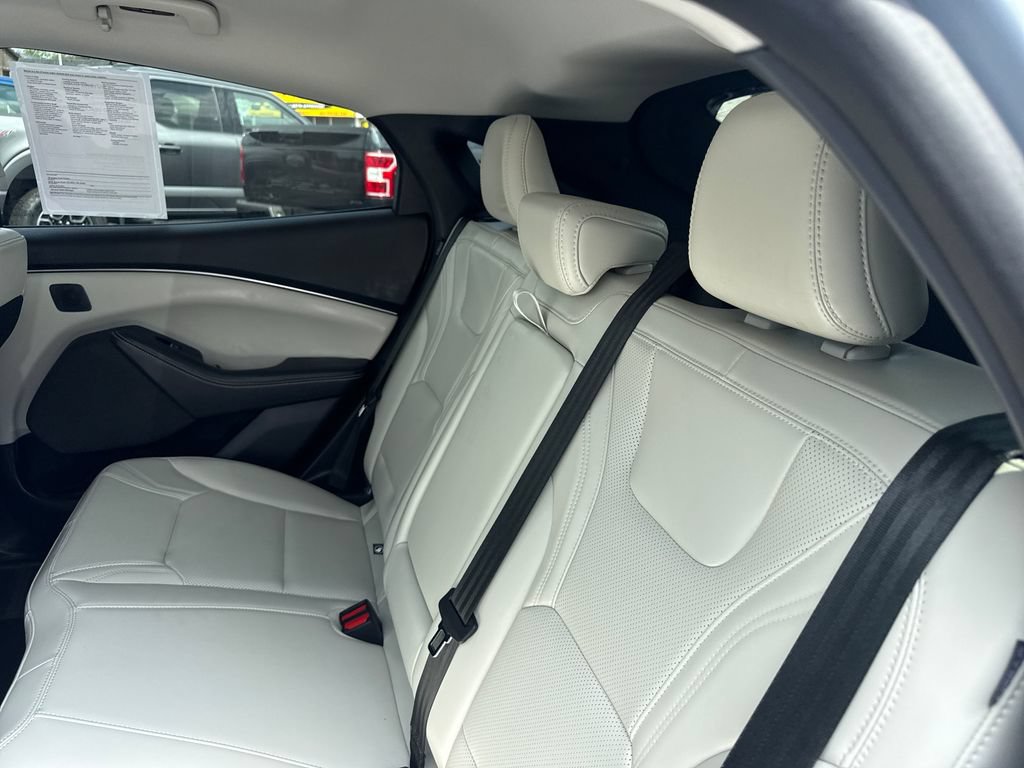 Used 2025 Ford Mustang Mach-E Premium AWD/4WD image 17