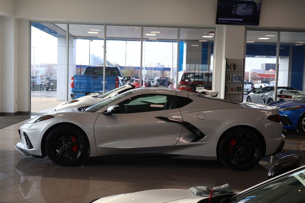 New 2026 Chevrolet Corvette Stingray Preferred Cpe w/ Stealth Interior Trim Package RWD image 4