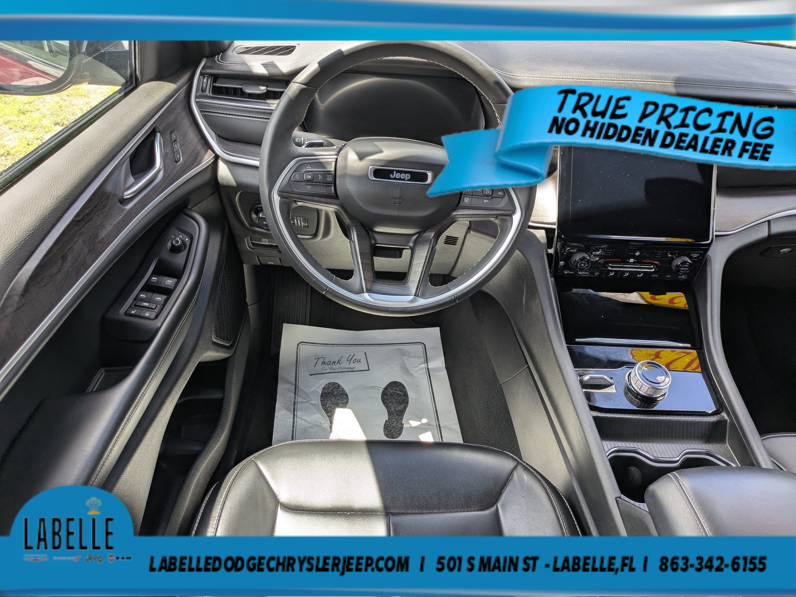 Used 2024 Jeep Grand Cherokee Limited AWD/4WD image 12