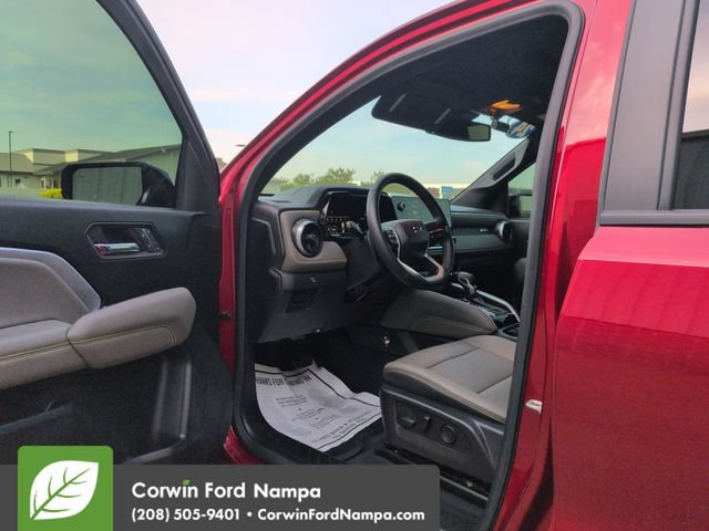 Used 2024 Chevrolet Colorado ZR2 w/ ZR2 Convenience Package III AWD/4WD image 9