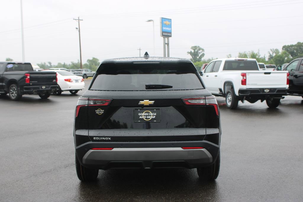 New 2026 Chevrolet Equinox LT FWD image 8