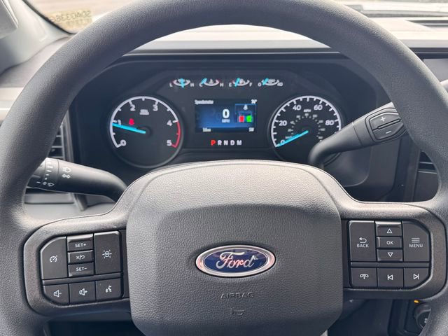 New 2025 Ford F550 4x4 Regular Cab Super Duty image 21