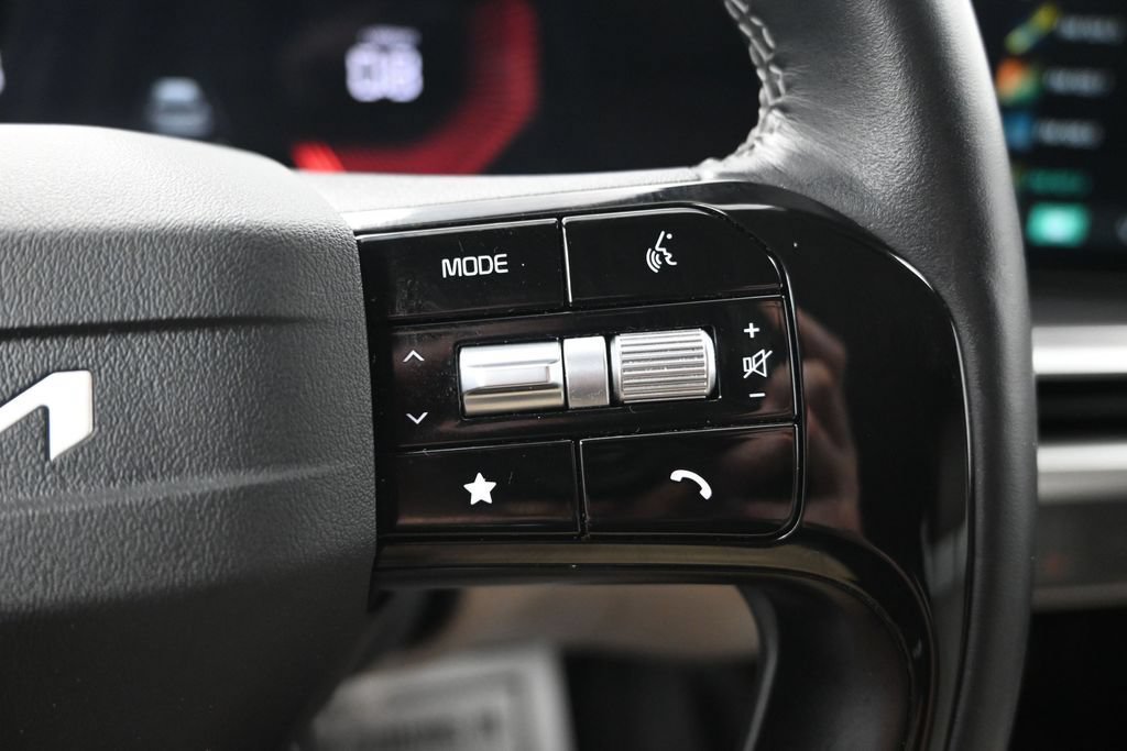 Certified 2026 Kia Sorento S AWD/4WD image 27
