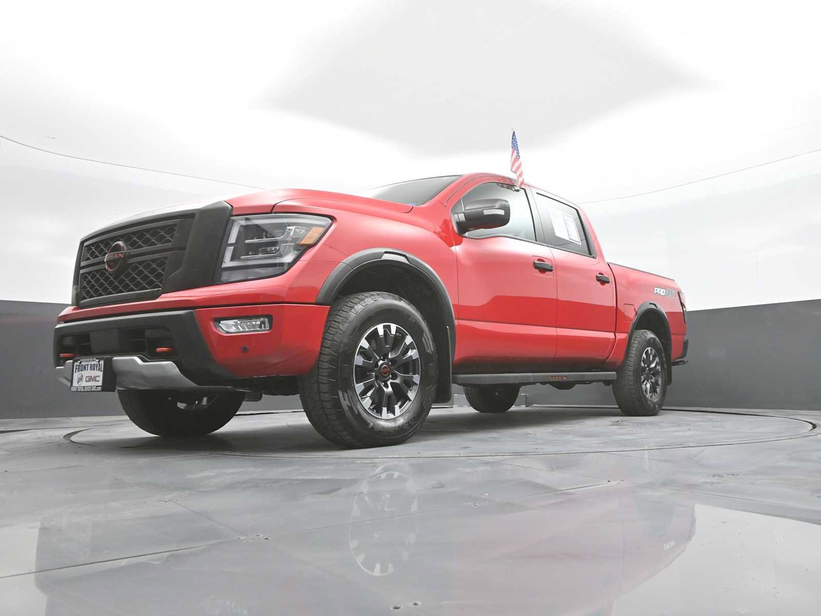 Used 2024 Nissan Titan PRO-4X w/ Pro-4x Convenience Package AWD/4WD image 37