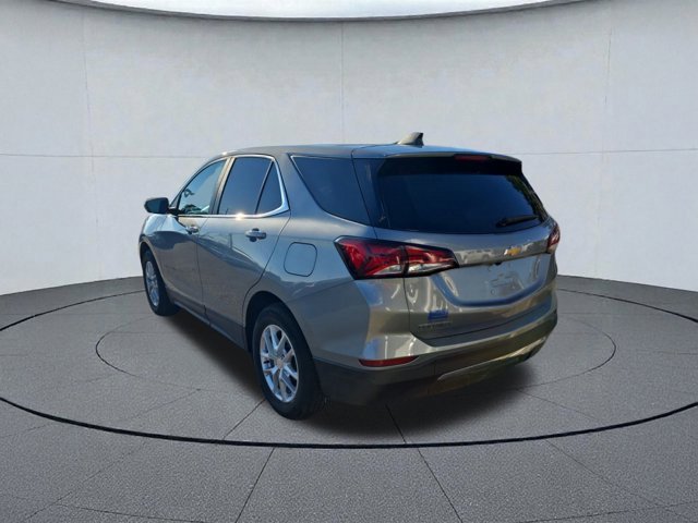 Used 2023 Chevrolet Equinox LT image 3