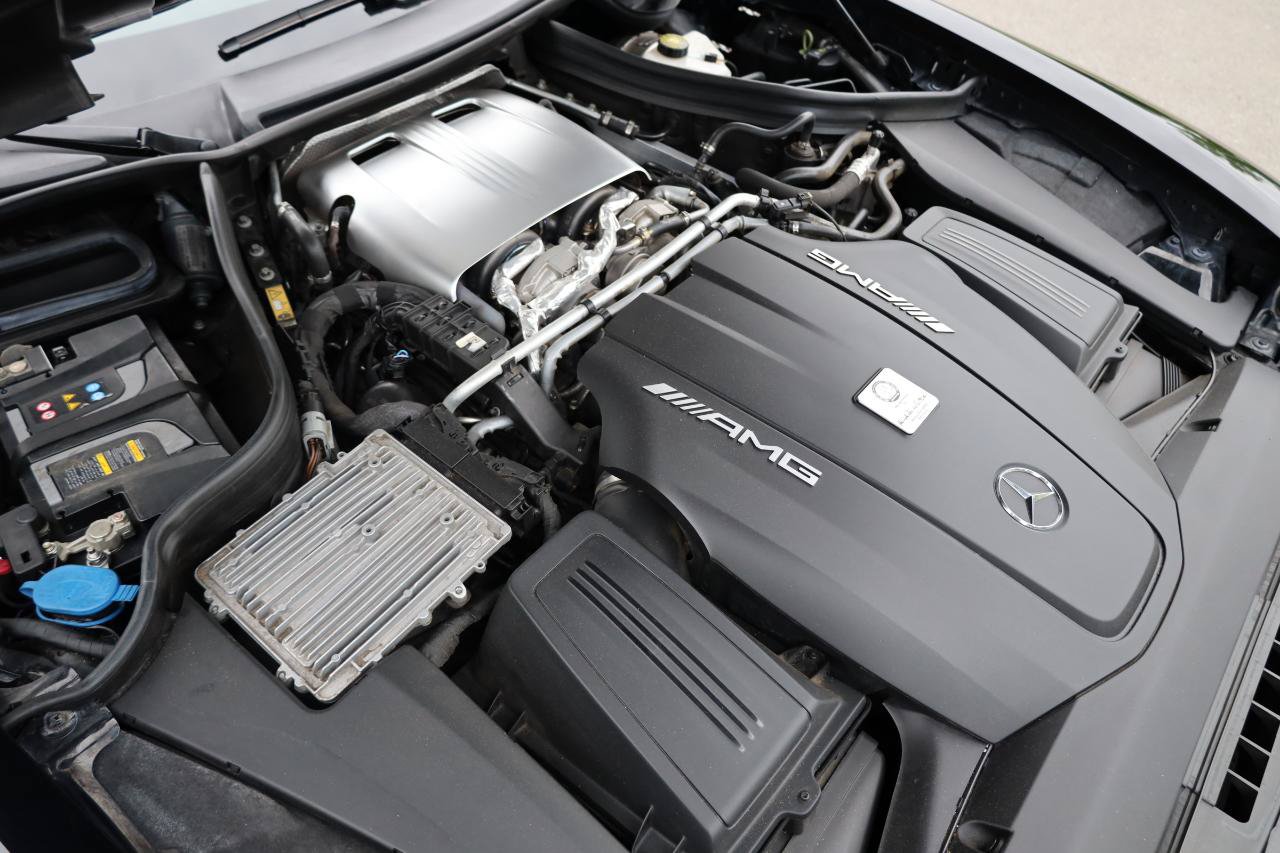Used 2016 Mercedes-Benz AMG GT S image 6
