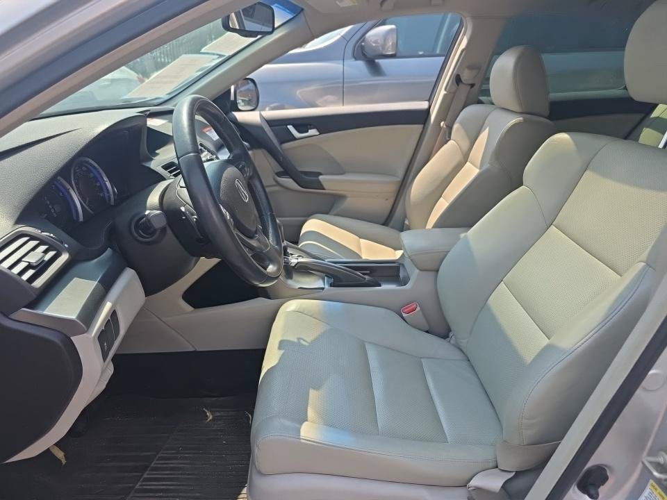 Used 2013 Acura TSX w/ Technology Package FWD image 3