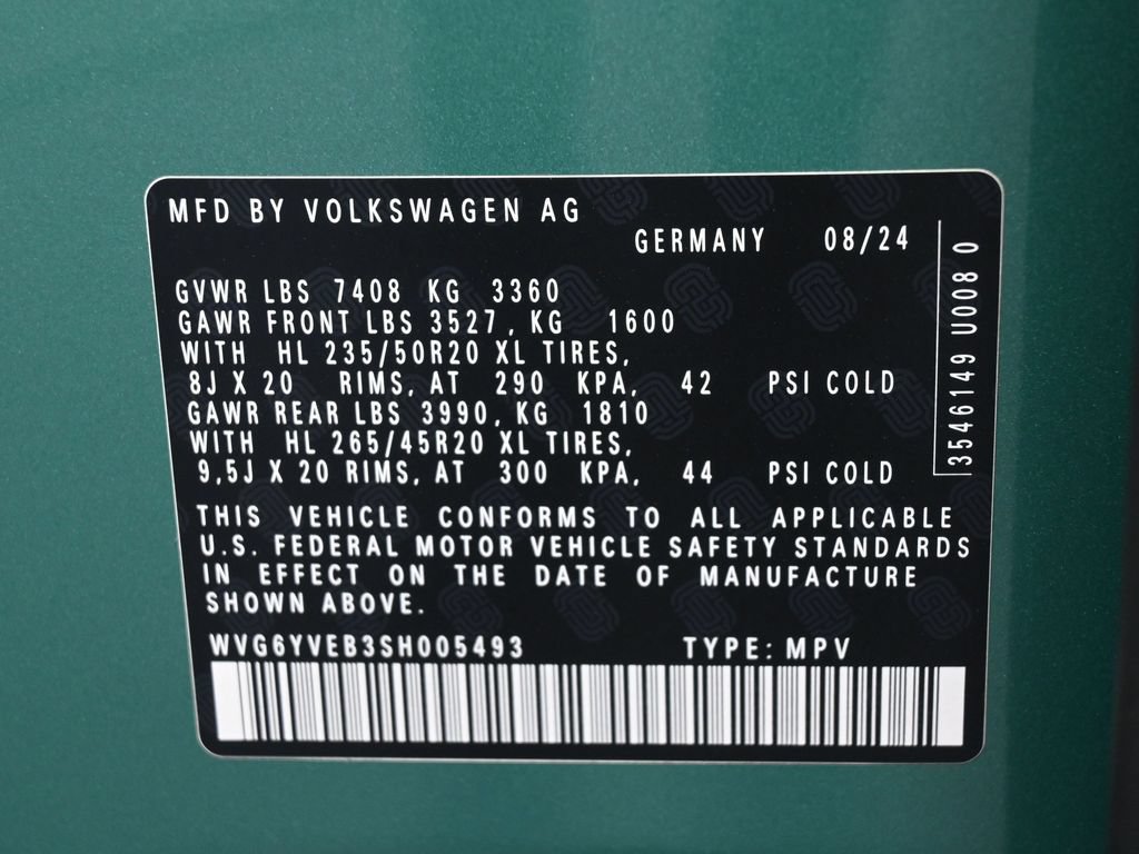 Used 2025 Volkswagen ID. Buzz 1st Edition AWD/4WD image 12