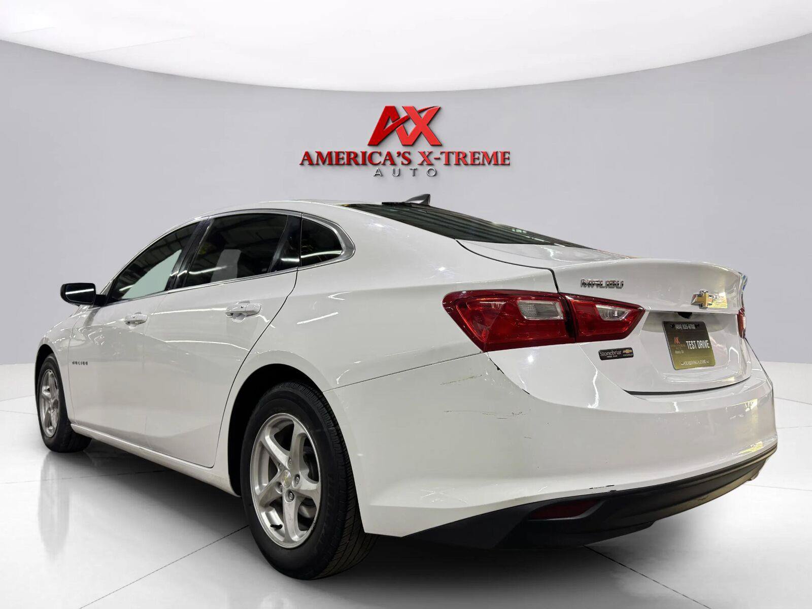 Used 2017 Chevrolet Malibu LS FWD image 6