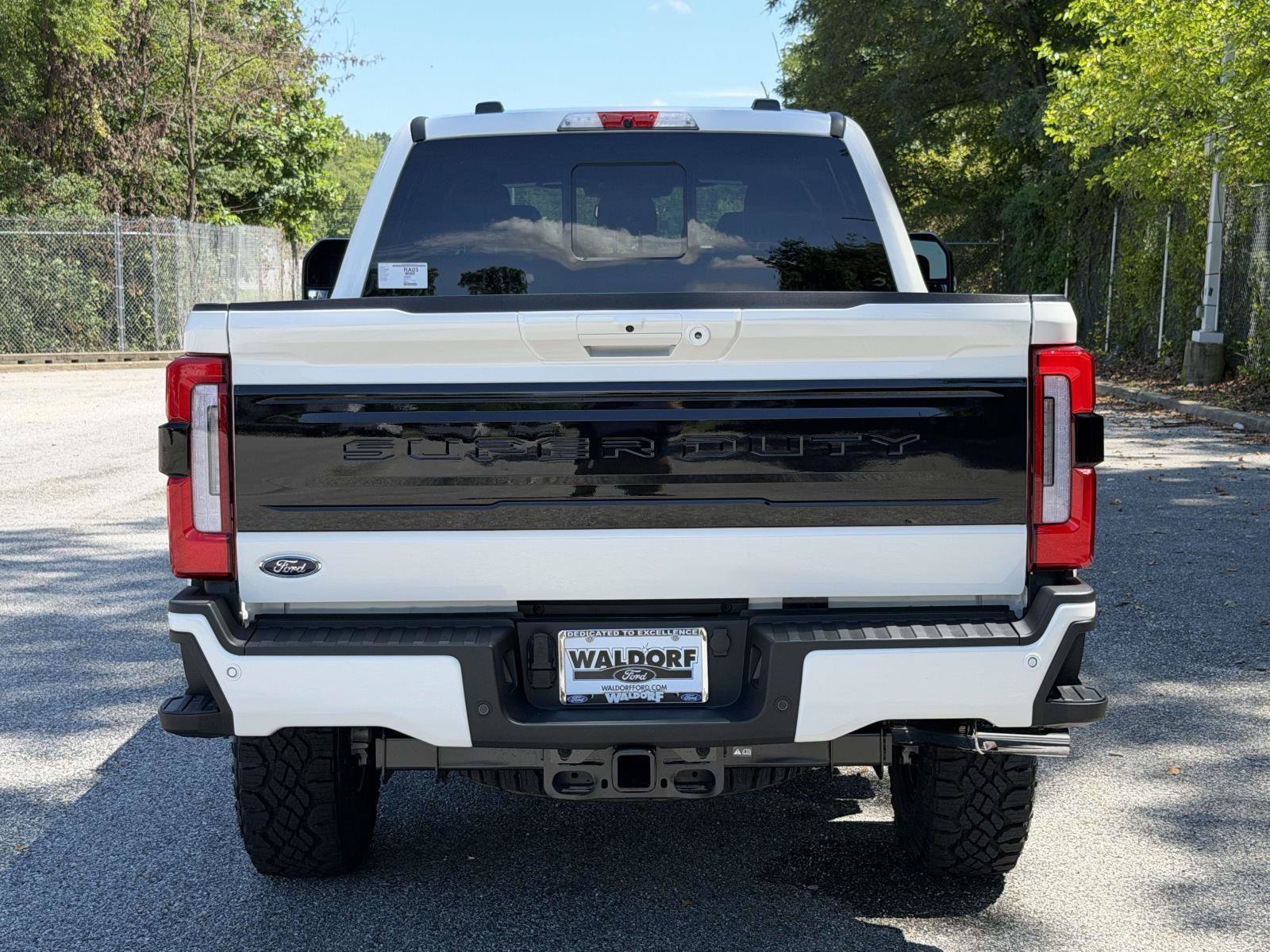 New 2026 Ford F350 Platinum w/ Tremor Off-Road Package AWD/4WD image 3