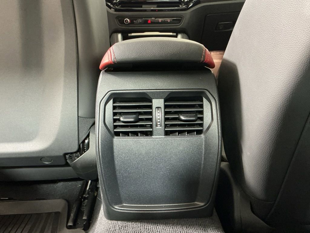 Certified 2025 BMW 440i xDrive Coupe w/ Premium Package image 29