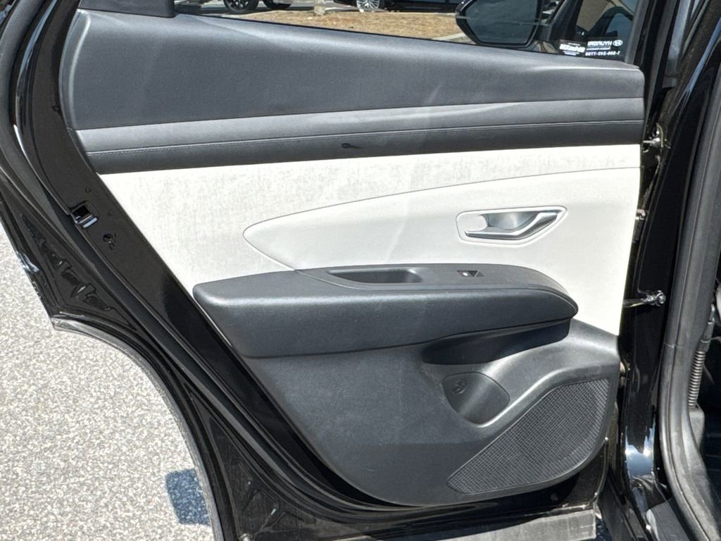 Used 2025 Hyundai Tucson SEL AWD/4WD image 22