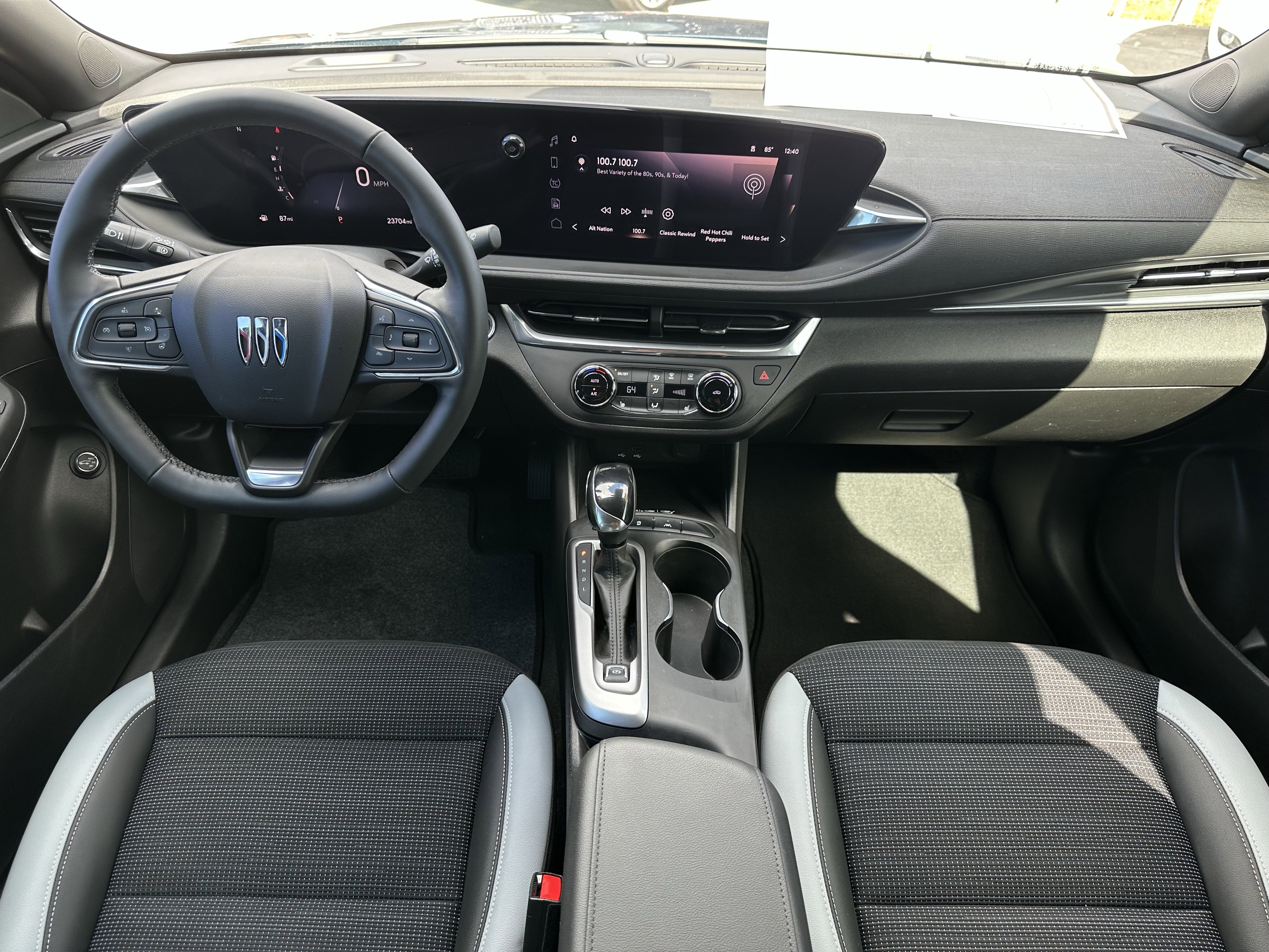 Used 2024 Buick Envista Preferred w/ Convenience I Package image 13