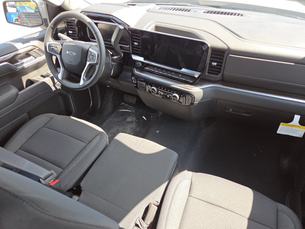 New 2026 Chevrolet Silverado 1500 RST AWD/4WD image 25