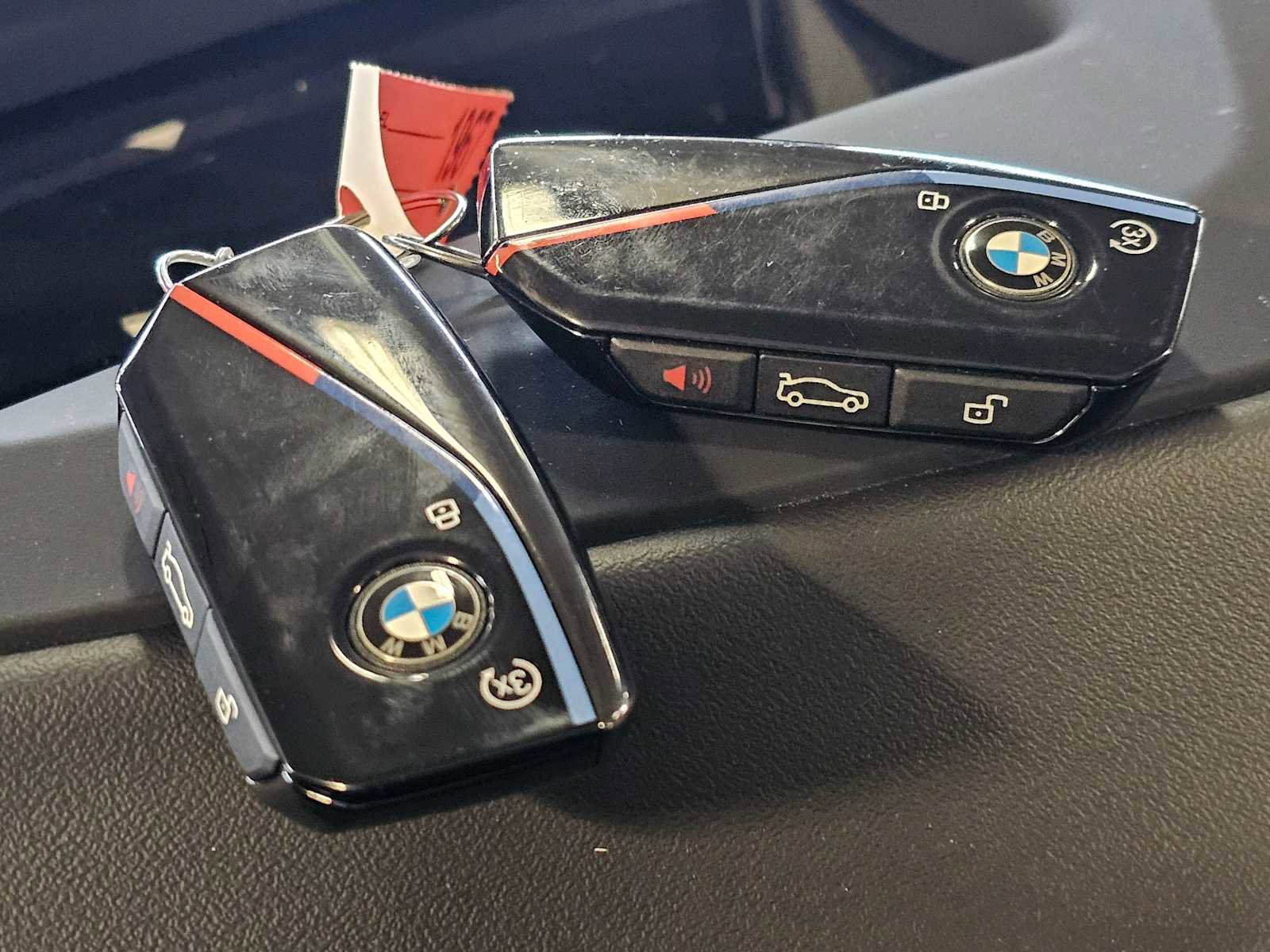 Used 2024 BMW X6 M60i image 44