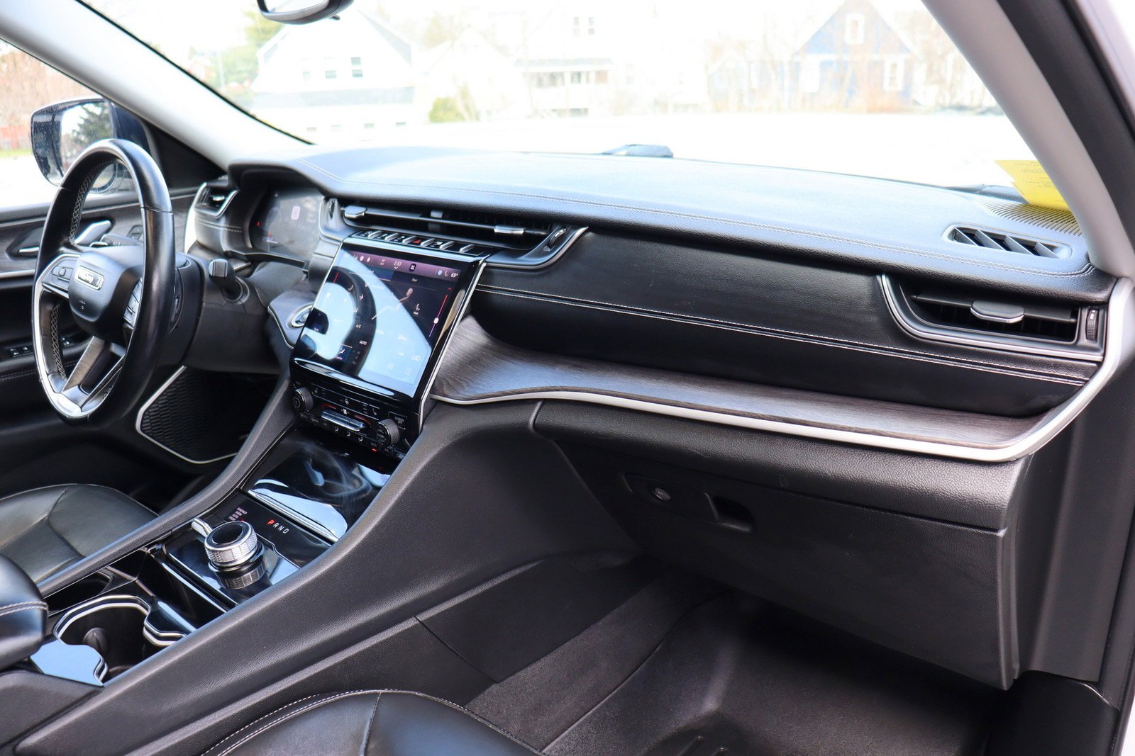 Used 2021 Jeep Grand Cherokee L Limited image 23