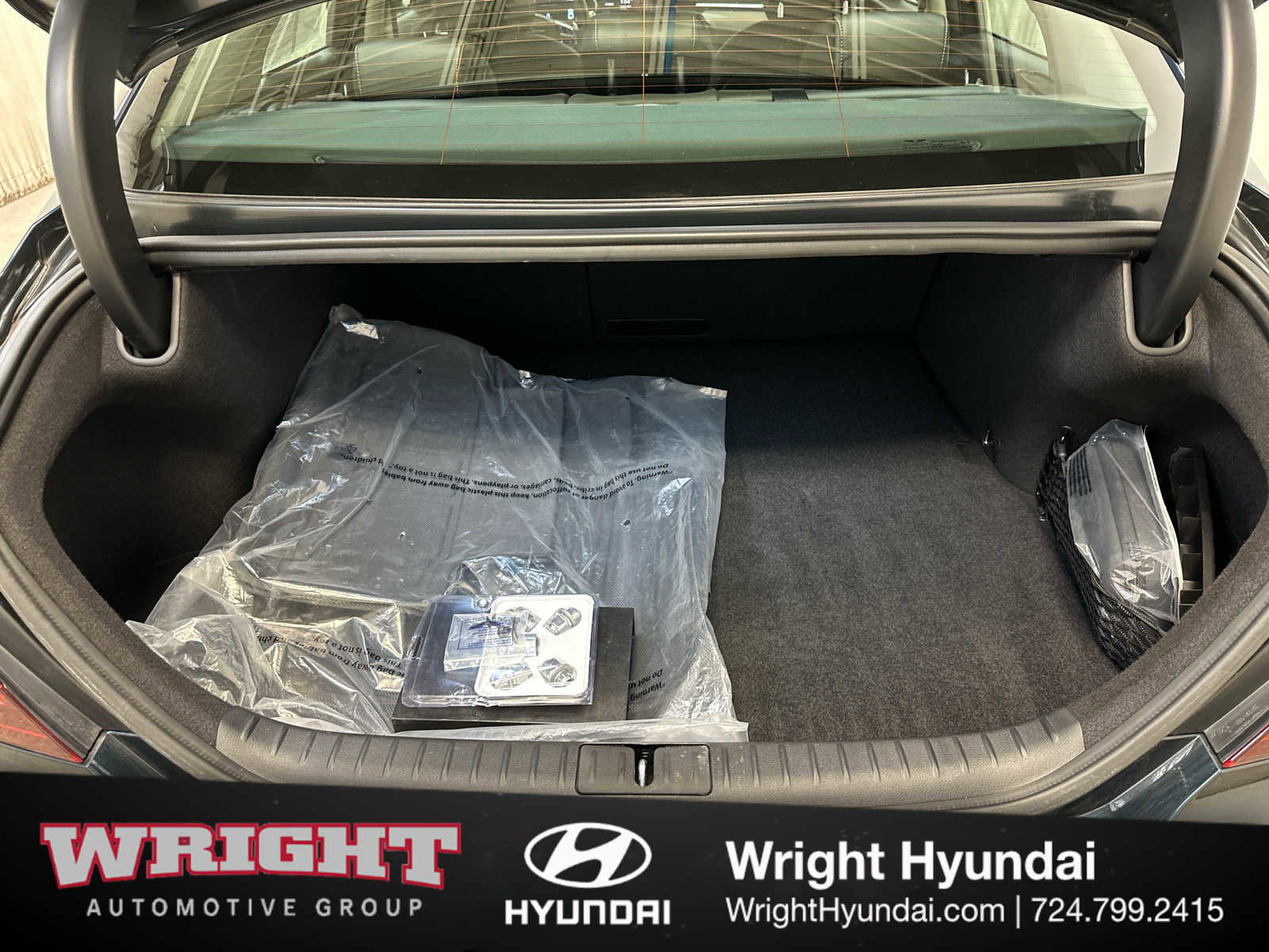 Certified 2025 Genesis G70 2.5T image 14