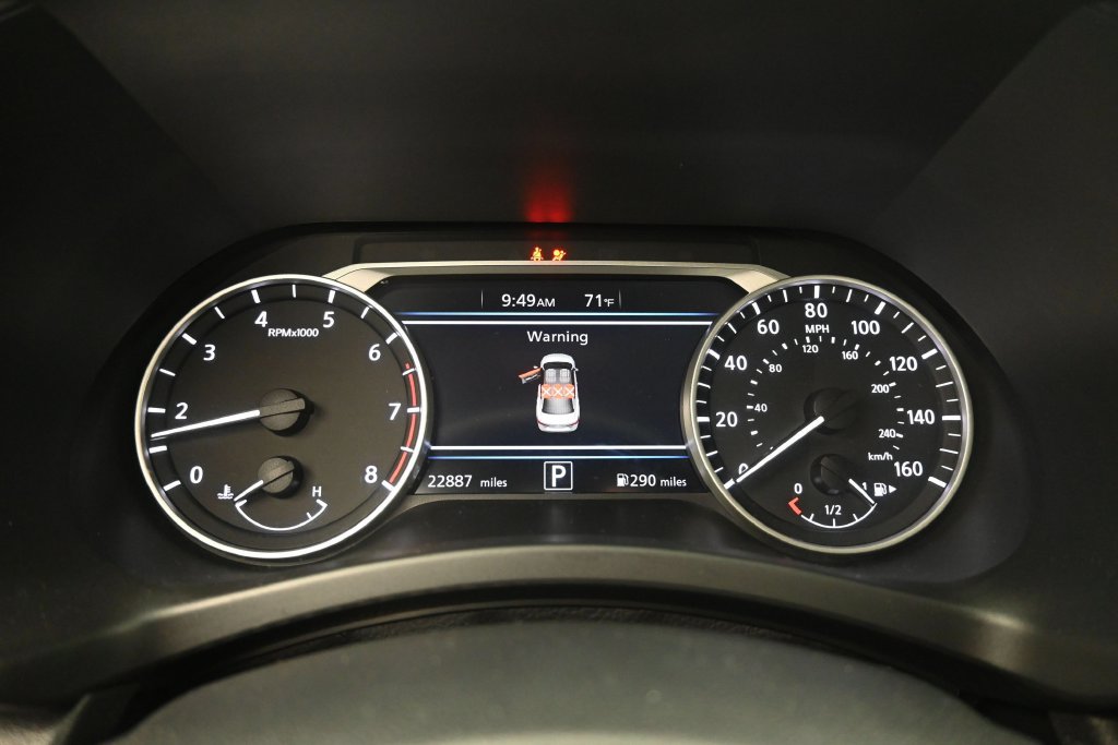 Used 2025 Nissan Sentra SV FWD image 30