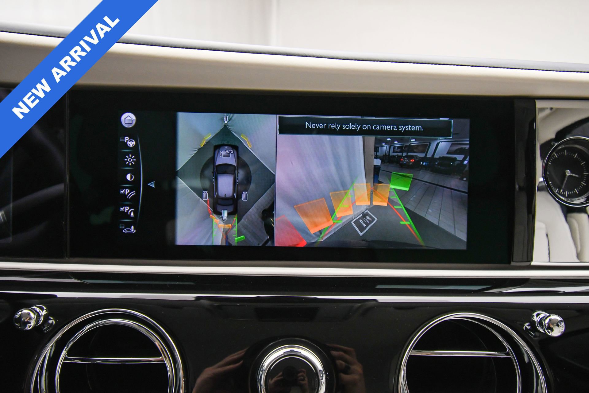 Used 2023 Rolls-Royce Ghost image 44