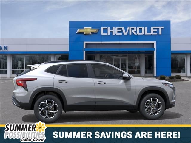 New 2026 Chevrolet Trax LT w/ Driver Confidence Package FWD image 5