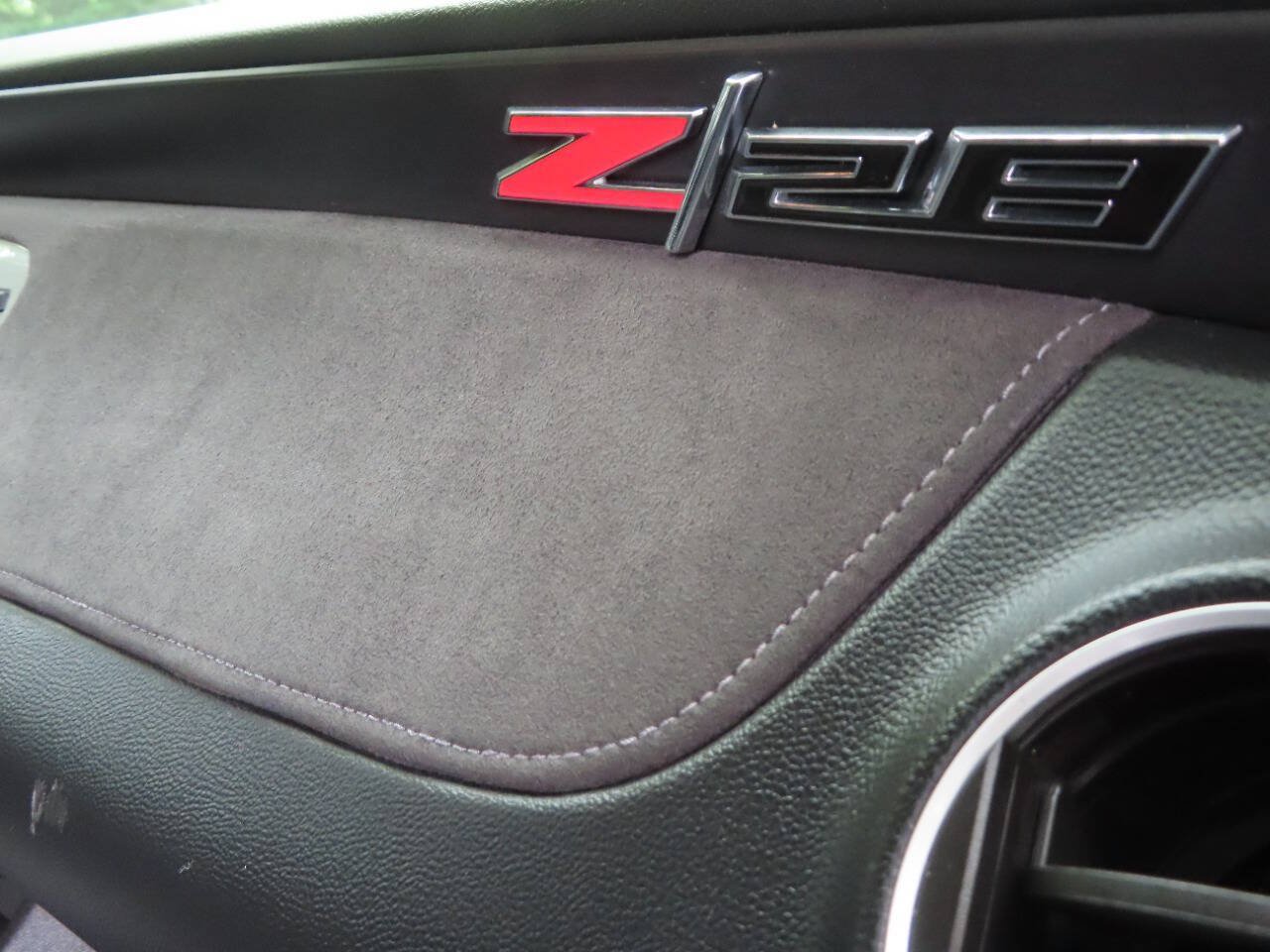 Used 2015 Chevrolet Camaro Z/28 RWD image 24