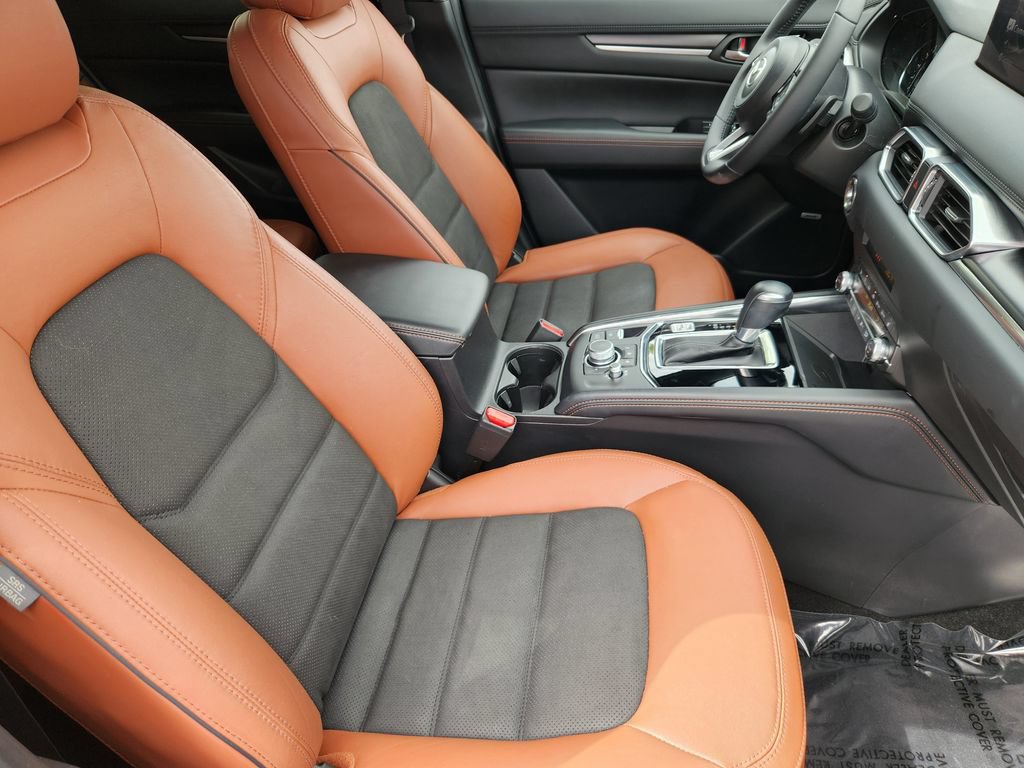 Used 2024 MAZDA CX-5 Carbon Edition AWD/4WD image 5