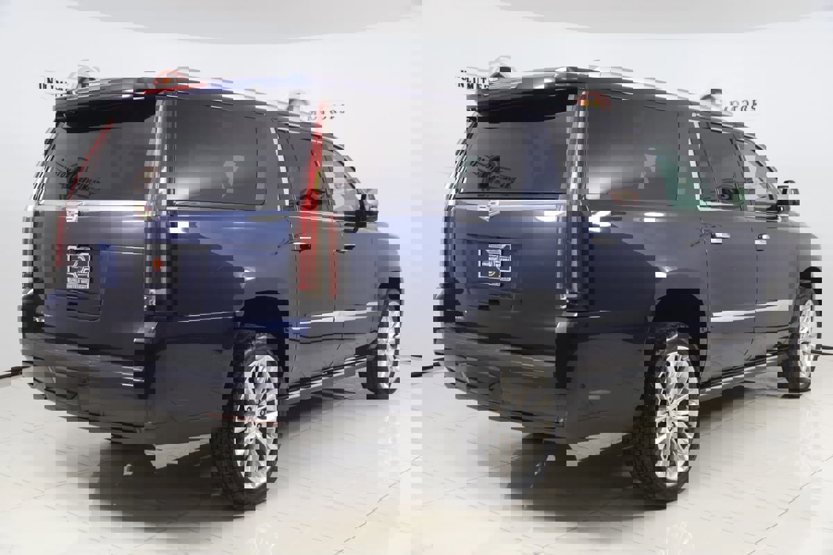 Used 2019 Cadillac Escalade ESV Premium Luxury AWD/4WD image 3