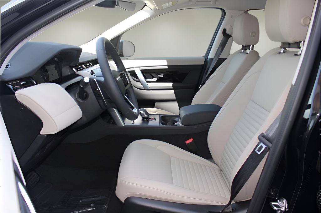 New 2025 Land Rover Discovery Sport S AWD/4WD image 12