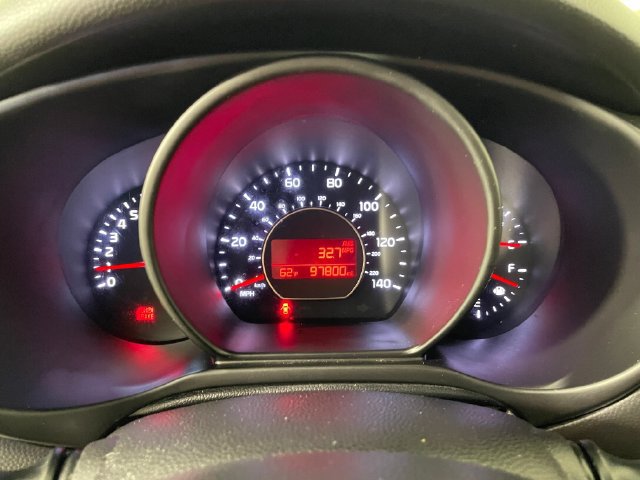 Used 2017 Kia Soul FWD image 5