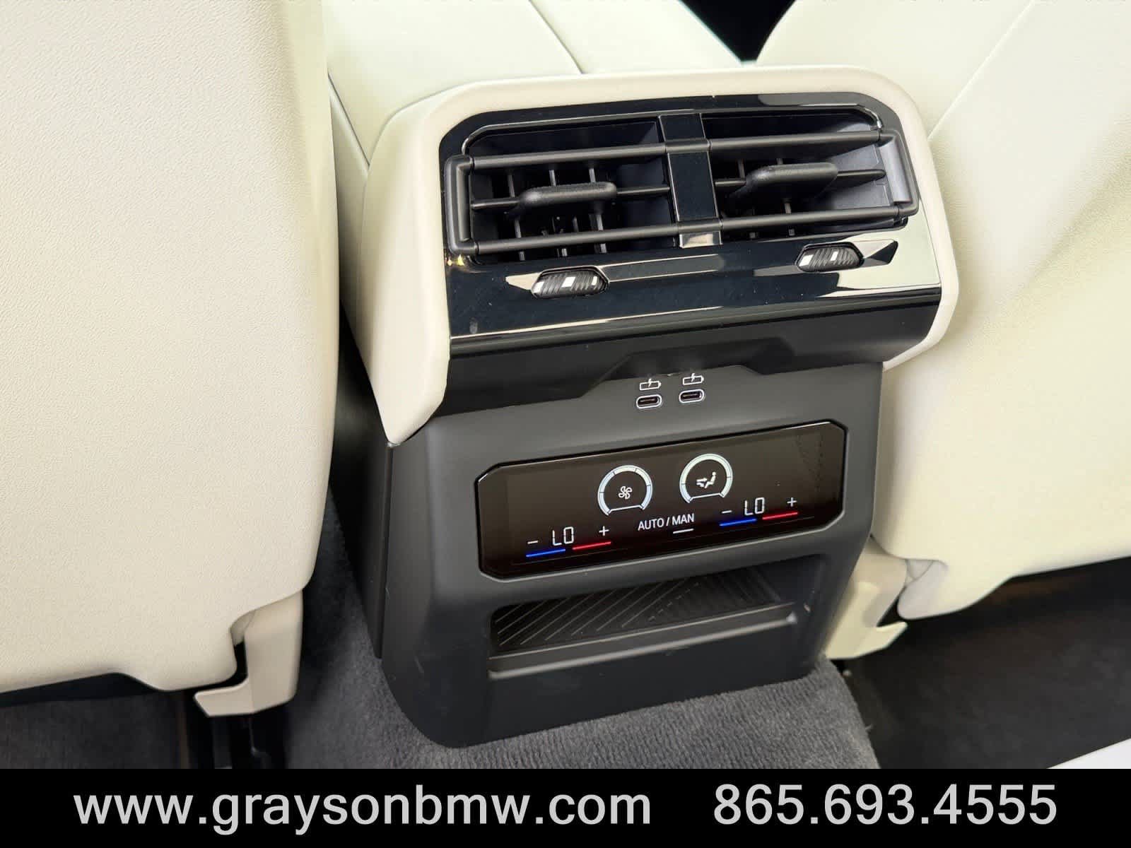 Used 2026 BMW 540i xDrive AWD/4WD image 18