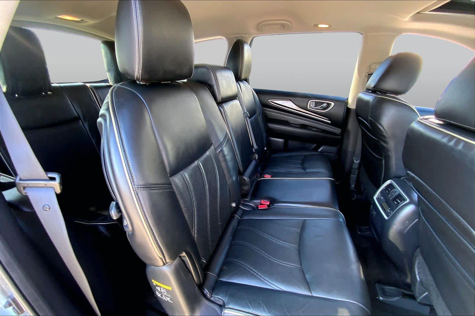 Used 2017 INFINITI QX60 FWD w/ Premium Plus Package image 21