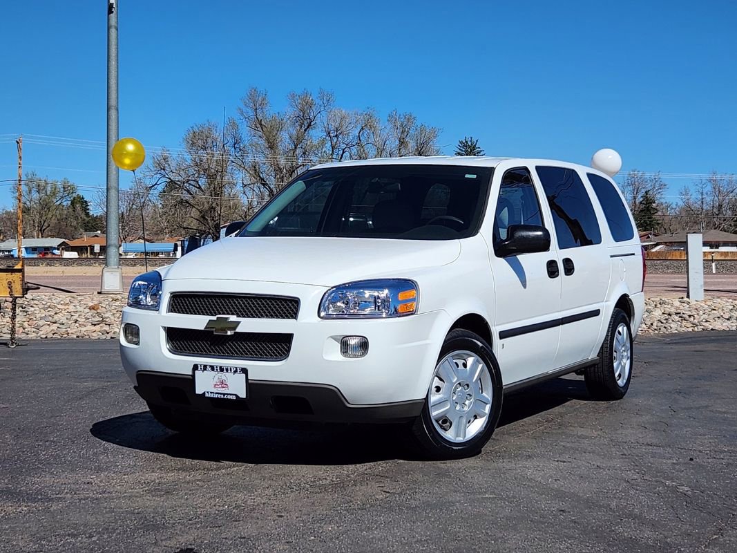 Used 2008 Chevrolet Uplander LS w/ Climate Package image 1