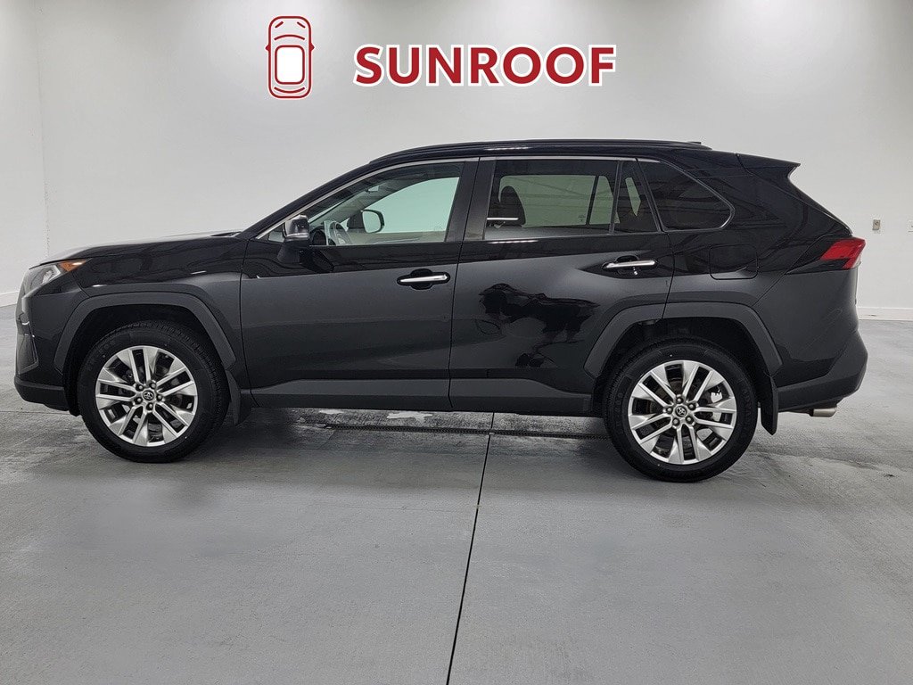 Used 2019 Toyota RAV4 Limited w/ All Weather Liner Package AWD/4WD image 5