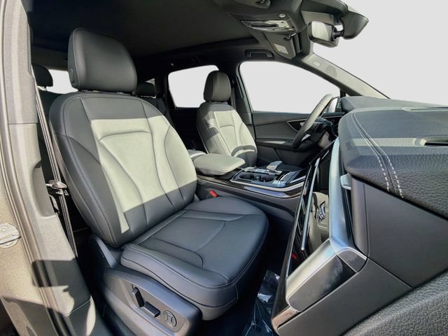 New 2026 Audi Q7 2.0T Premium AWD/4WD image 16