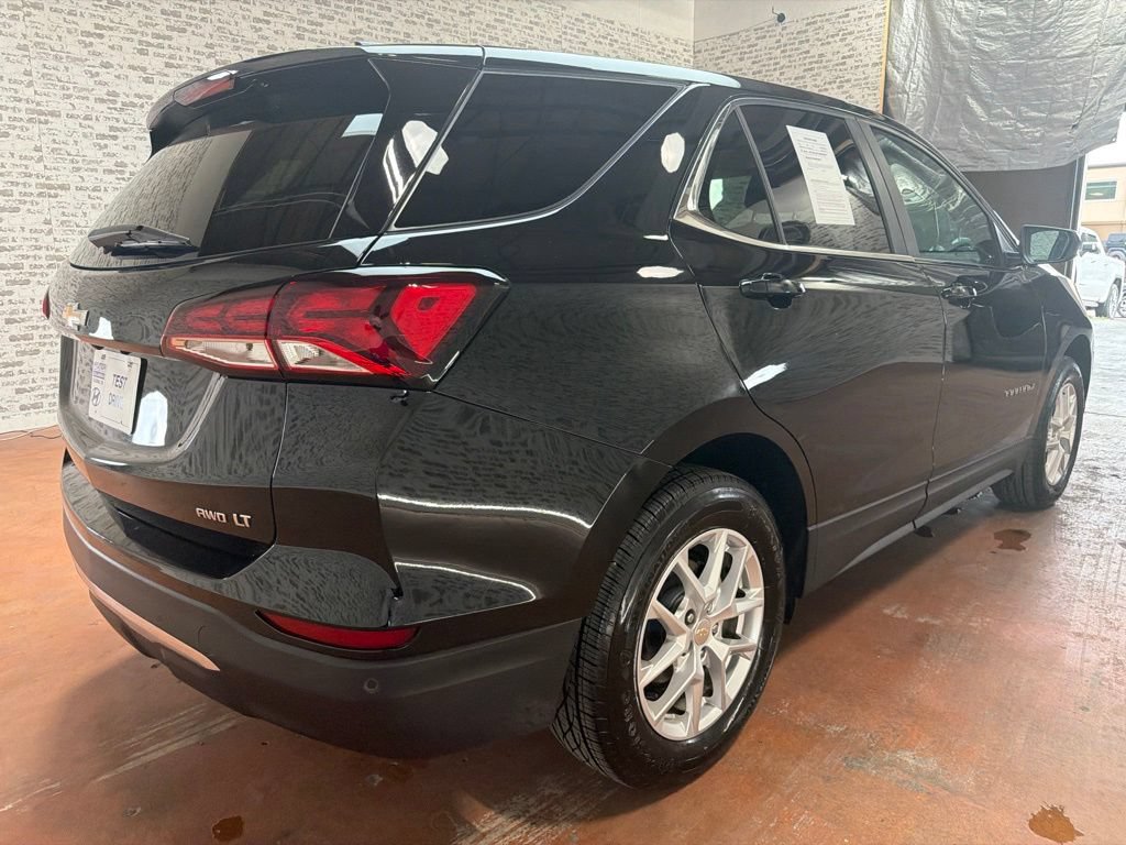 Used 2024 Chevrolet Equinox LT AWD/4WD image 7