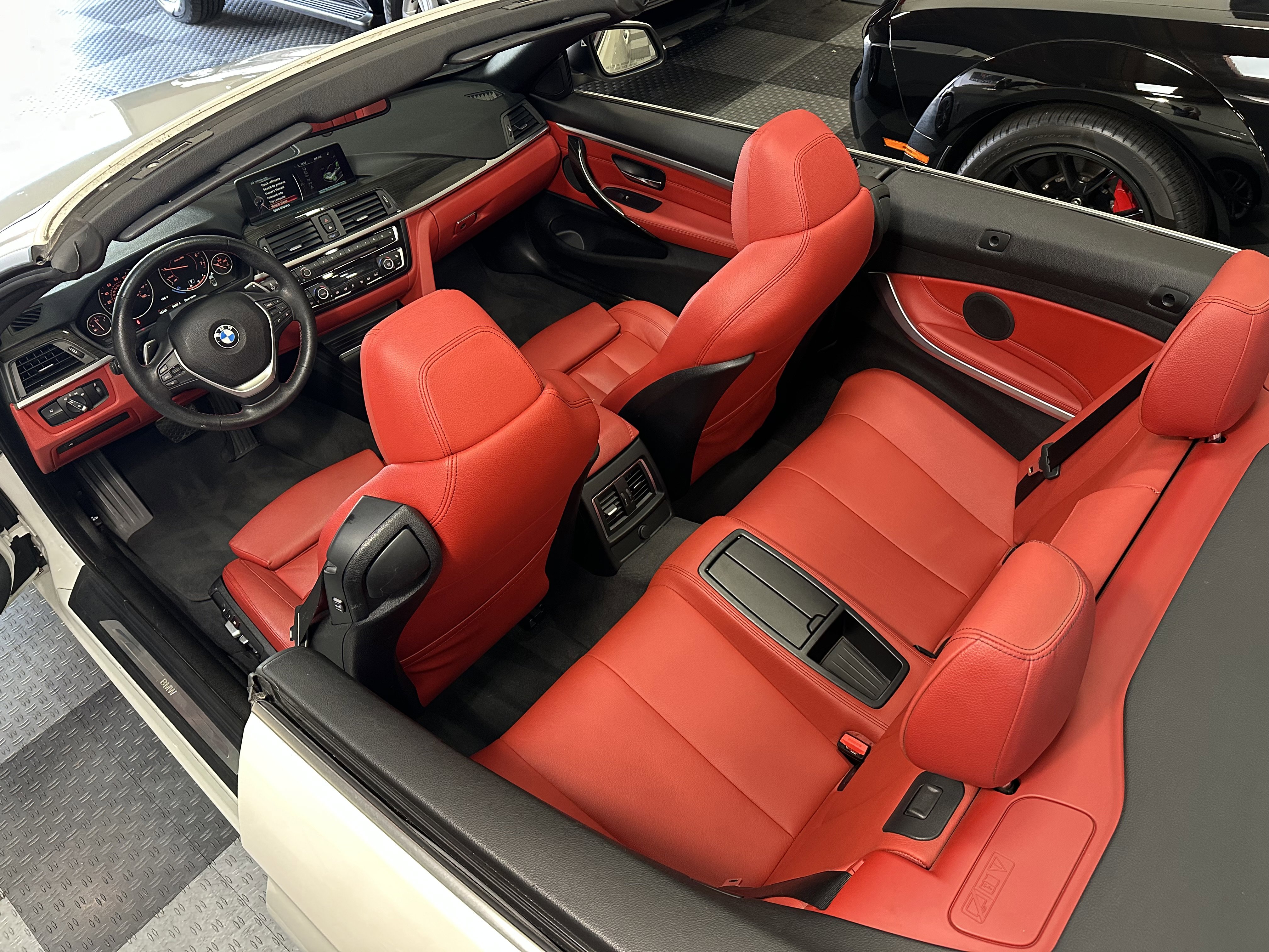 Used 2016 BMW 428i Convertible image 22