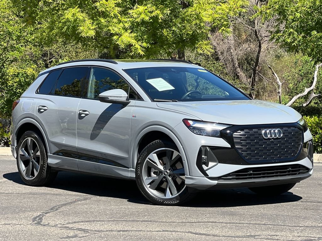 Used 2024 Audi Q4 e-tron Premium Plus AWD/4WD image 2