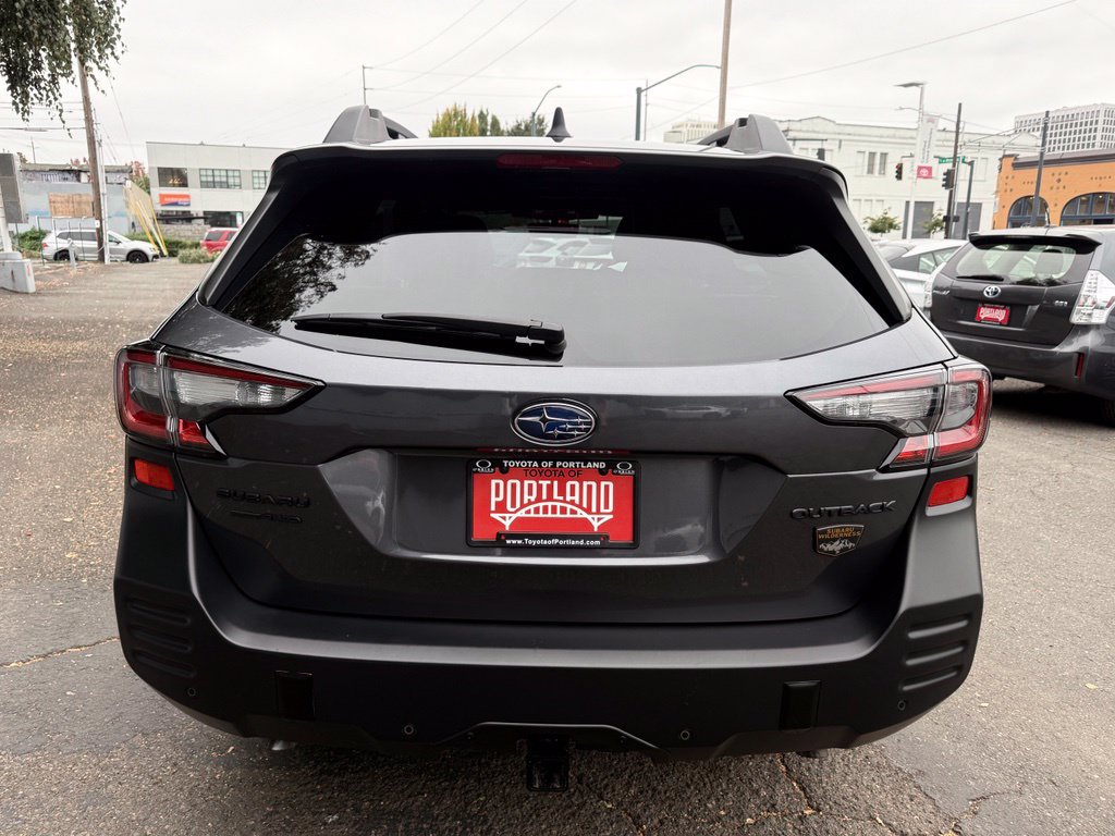 Used 2025 Subaru Outback Wilderness AWD/4WD image 5