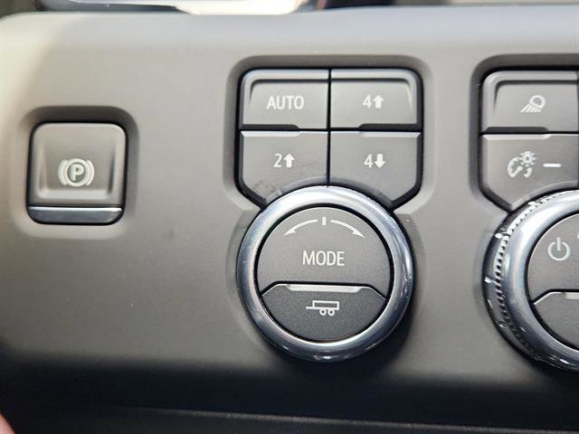 Used 2025 GMC Sierra 1500 AT4 image 24