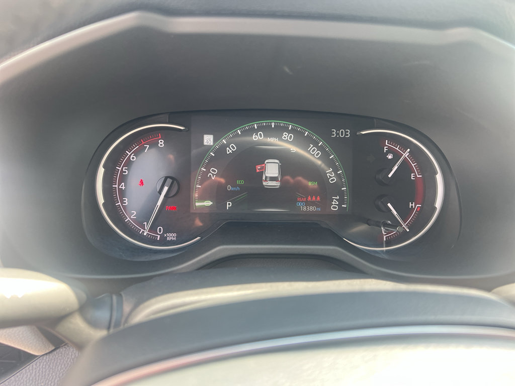 Used 2024 Toyota RAV4 XLE Premium FWD image 31