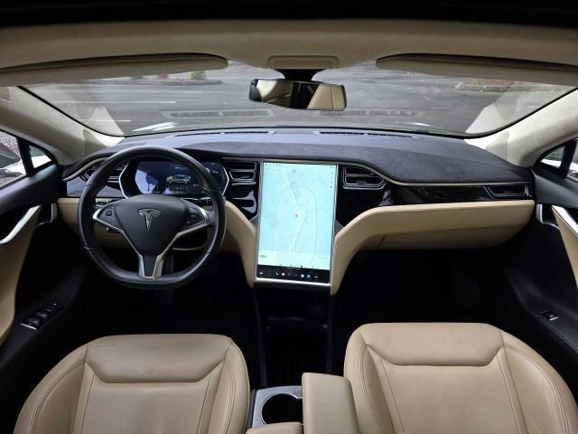 Used 2015 Tesla Model S 85D image 10