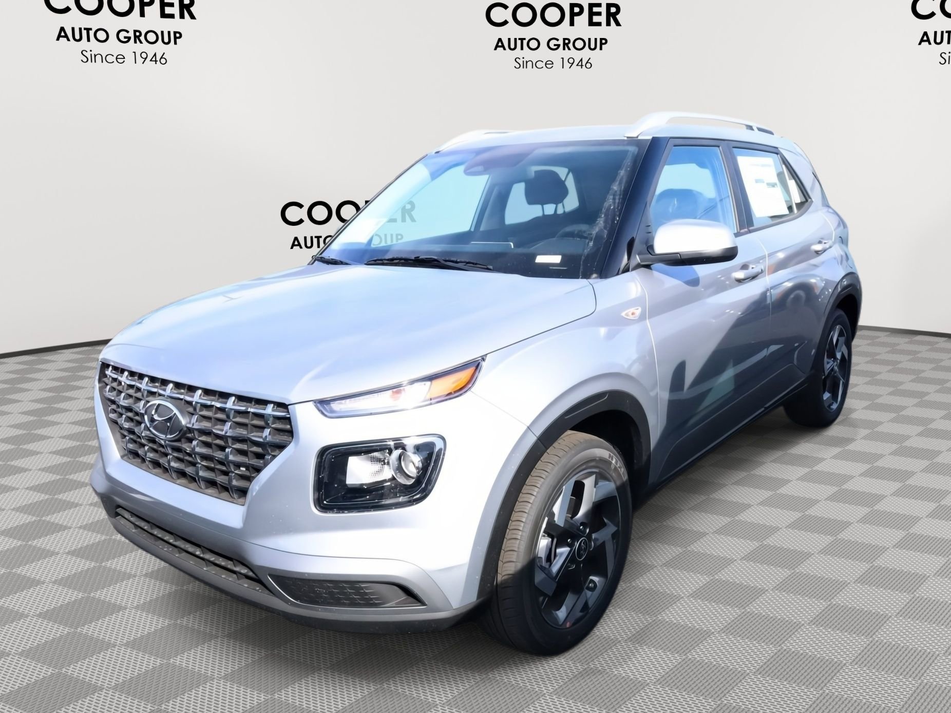 New 2026 Hyundai Venue SEL FWD image 3