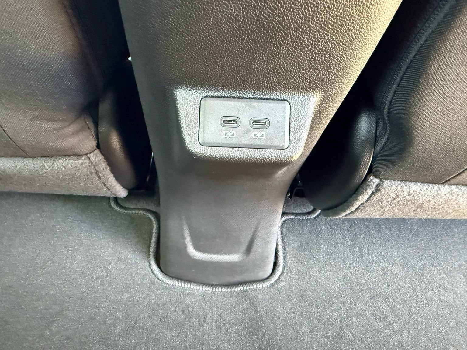 New 2027 Chevrolet Bolt LT w/ Comfort Package FWD image 33