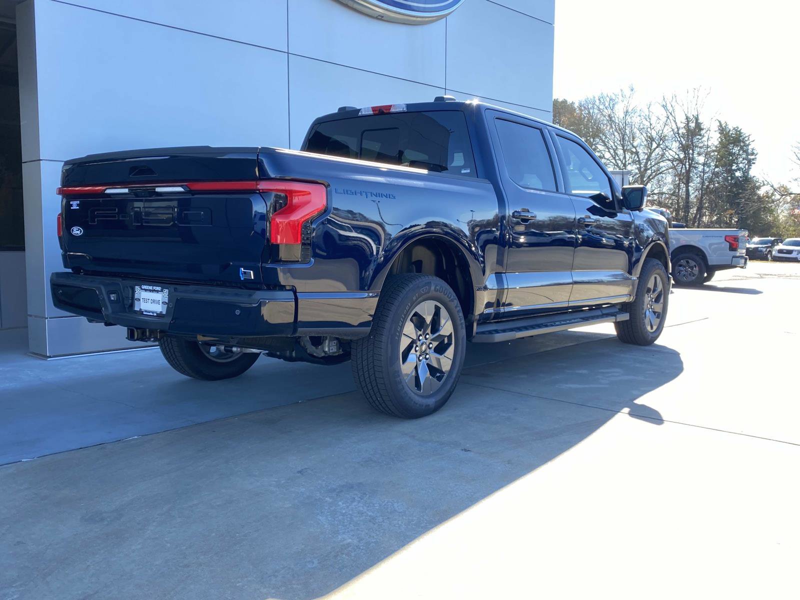 New 2025 Ford F150 Lightning Lariat image 4