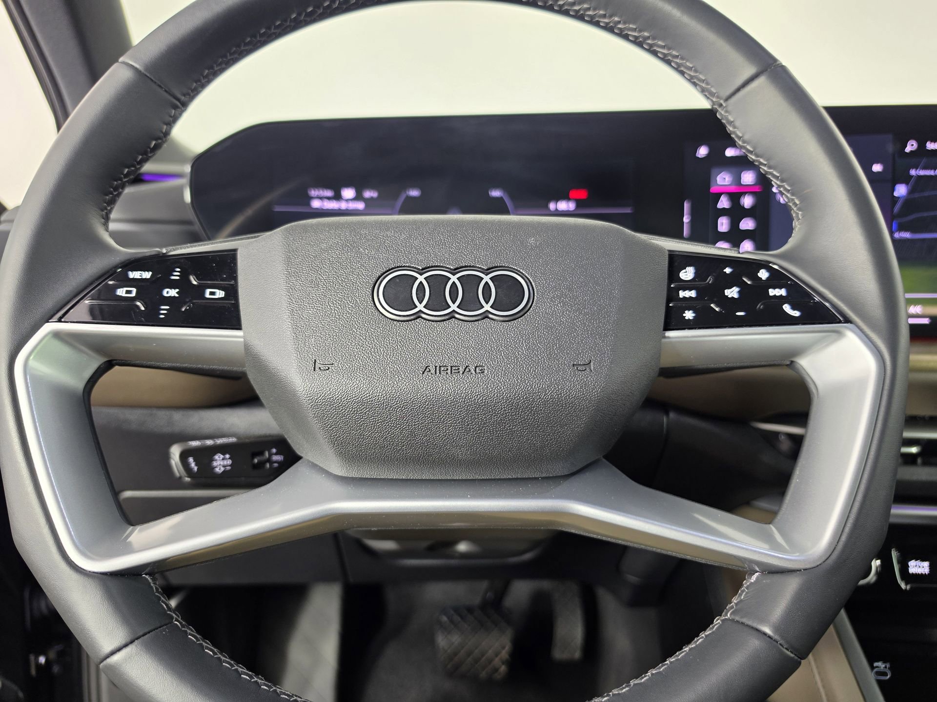 Certified 2025 Audi Q5 Premium w/ Convenience Package AWD/4WD image 21