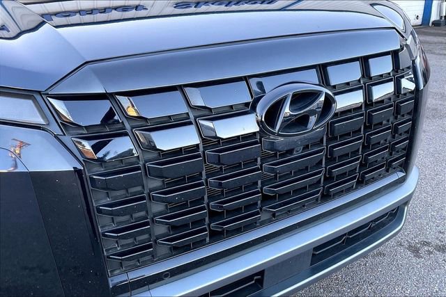 Certified 2025 Hyundai Palisade Limited image 5