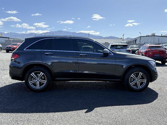 Used 2022 Mercedes-Benz GLC 300 4MATIC image 4