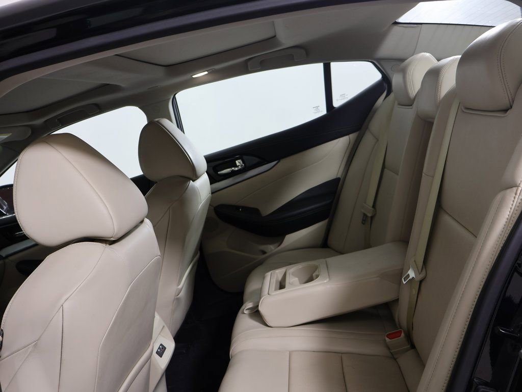 Used 2020 Nissan Maxima 3.5 SL w/ Floor Mat Group image 13